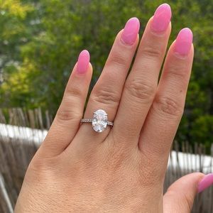 Solid 14k 3ct engagement ring with mossanite & lab created diamonds
